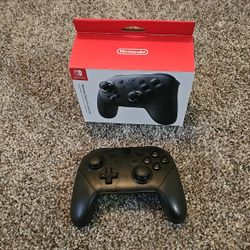 [Like-New] Nintendo Switch Pro Controller