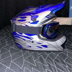 Blue And Silver Flame Dirt Bike Helment