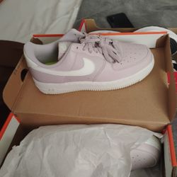 Woman's Air Force Violet 