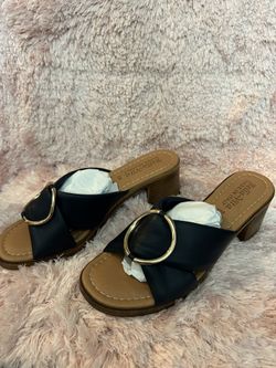 Women's Chi-Italy Heeled Sandal, Black Leather