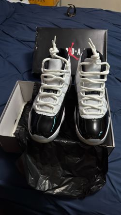 Jordan 11 Concord 8.5 Super Clean 