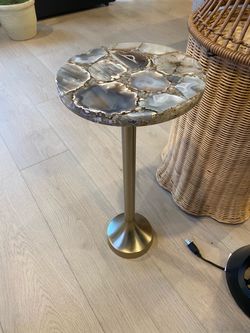 Marble Stand