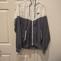 Nike Windrunner Jacket Size Large