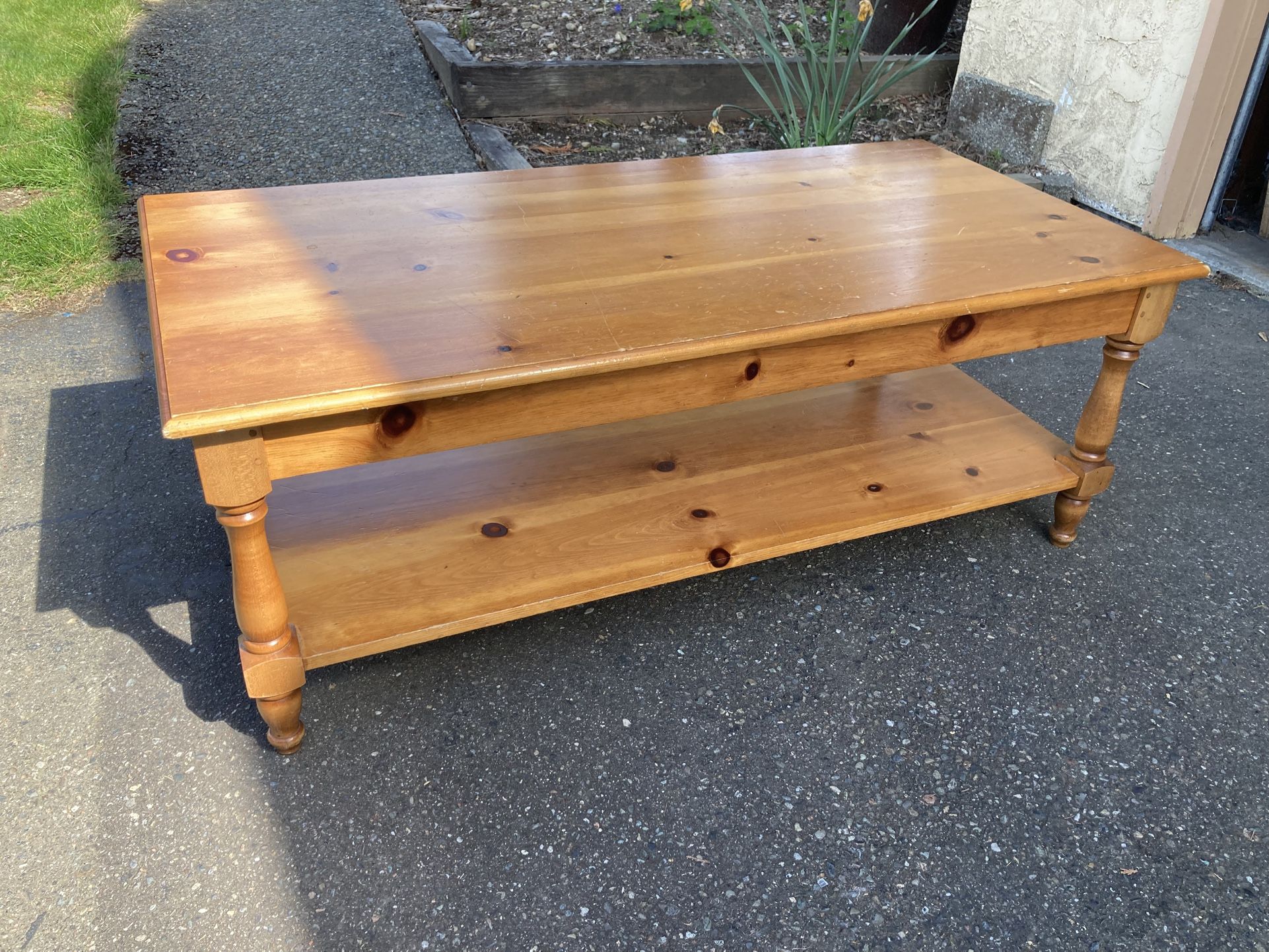Coffee Table, Pine, Pennsylvania Wood Works, Delivery