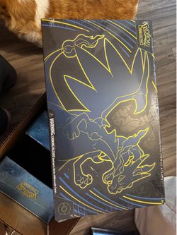 Mega Charizard X Ultra Premium Collection
