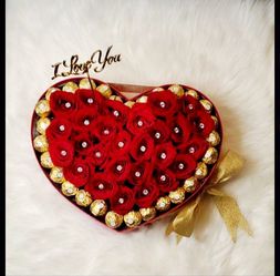 Flower Box - RED ROSES - VALENTINES DAY GIFT