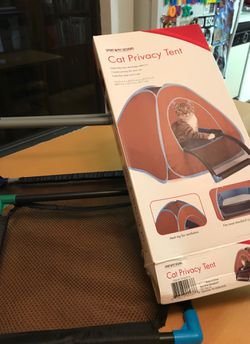 Cat Privacy Tent (New)