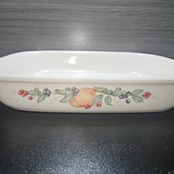 VINTAGE CORELLE ABUNDANCE CORNING DISH