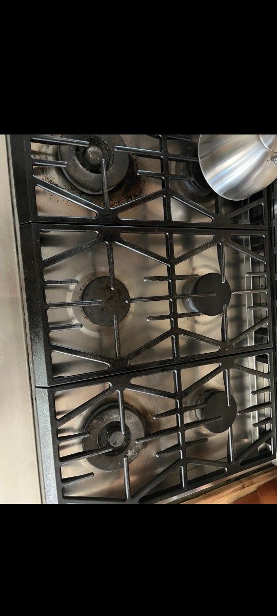 JennAir Stove MSRP 7500Used for Sale in Las Vegas, NV OfferUp