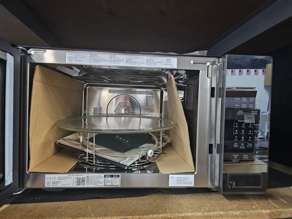 Cafe 1.5 Cu.ft Smart Countertop Convection/Microwave Oven In Platium Glass