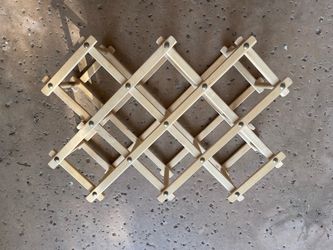 Wooden Expandable Wine Rack