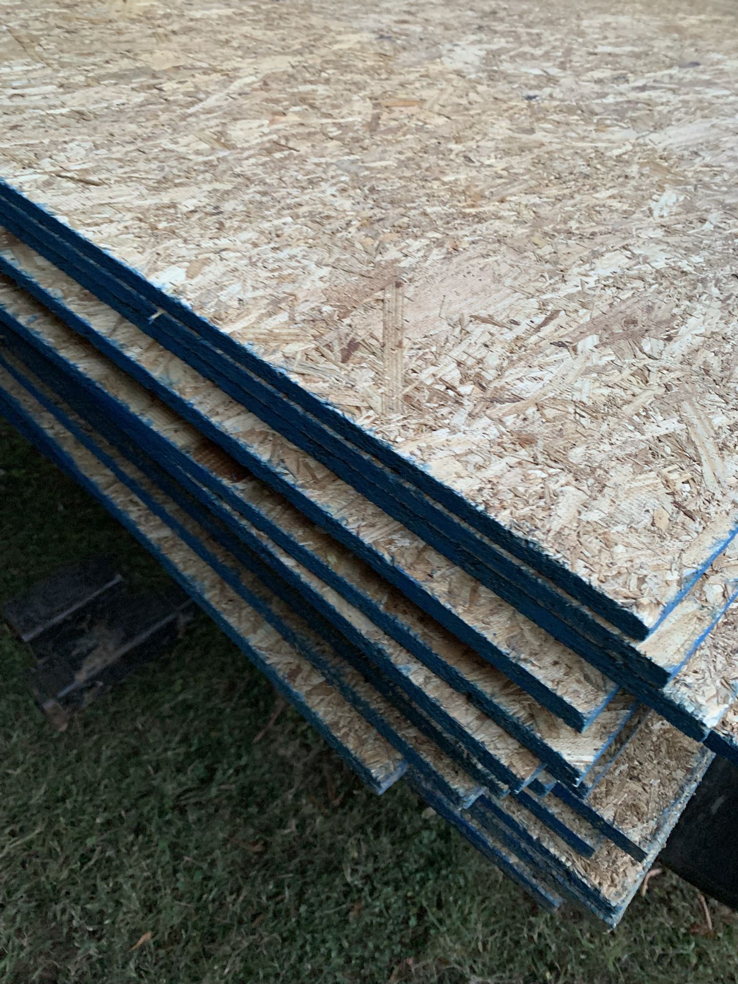 OSB plywood