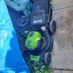 Battery Operated Lawn Mower 