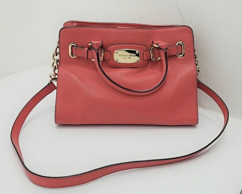 MICHAEL KORS SELMA SAFFIANO LEATHER SATCHEL E-1510