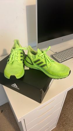 Ultra boost 20 signal green