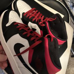 Jordan 1 Mid Black And Red 