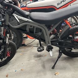 GoTrax Electric Dirt Bike