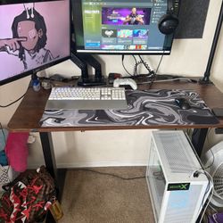 PC GAMING SETUP 