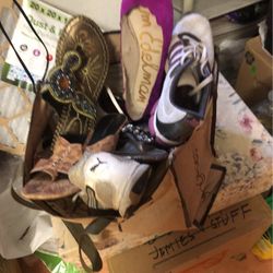 Bag Of Shoes9.Sandals Sneakers Flats Heels In A Bloomy Reusable Bag