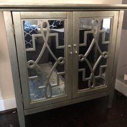 Large Silverleaf Mirror Chest w. Pink Interior