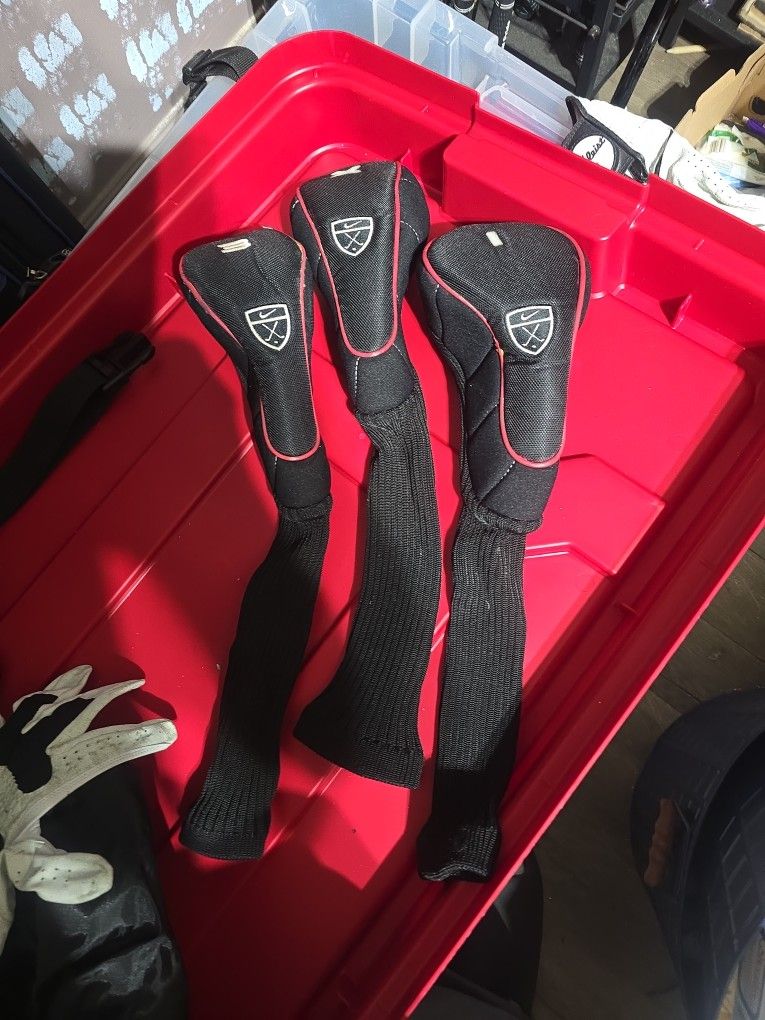 NIKE - GOLF CLUBS HEAD COVERS