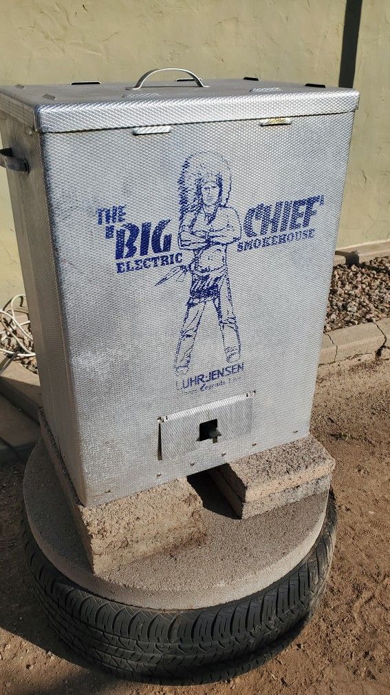 Big Chief Electric Smoker 