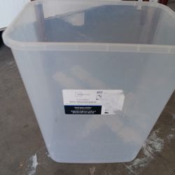 Slim Wastebasket