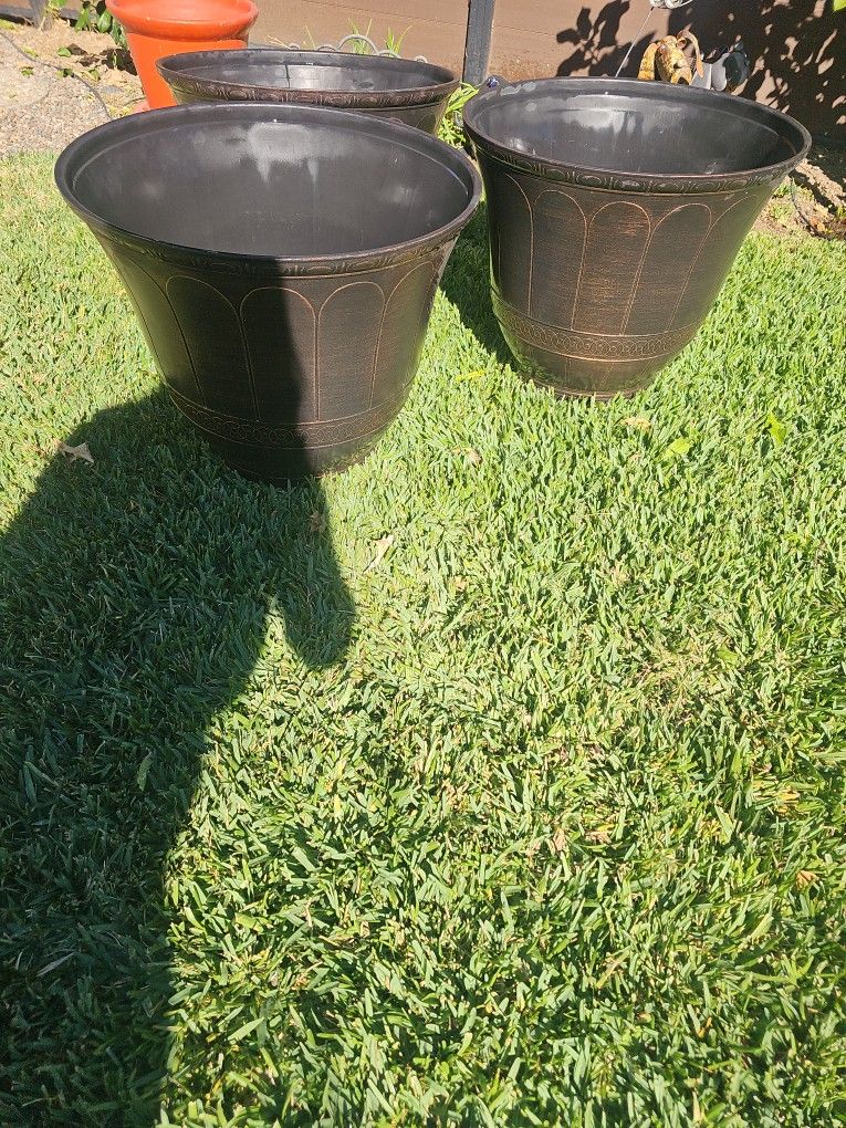 3 Big Pots Expensvie For Plants Thick Plastic .20 Width 17 Hight