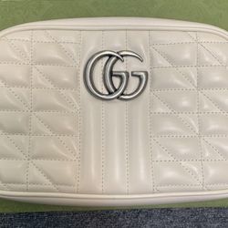 Rare Gucci Calfskin Matelasse GG Marmont Bag White Gunmetal Hardware