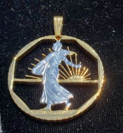 FRANCE FEMALE CROP TWO FRANK GIFT Coin Jewelry Pendant