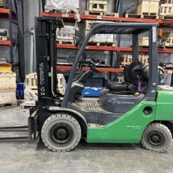 2019 Toyota Forklift 