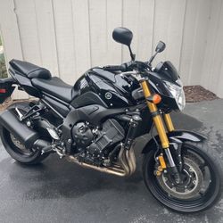 2011 Yamaha FZ8