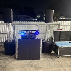 DJ EQUIPMENT LIGHTS AND LED SCREEN