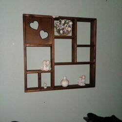 Wood Display Shelf W/hearts
