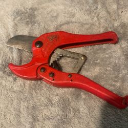 1/2~1inch PVC Ratcheting Pipe Cutter