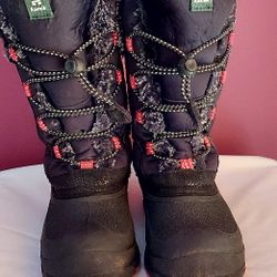 BOOTS, L'il GIRLS SZ 12,  SNOW & WATERPROOF, "KAMIK" BRAND!