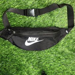 Nike Heritage Adjustable Waist Pack 