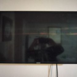 32" flat screen Samsung monitor/TV