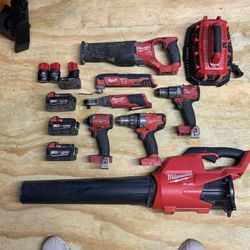Milwaukee Tools 