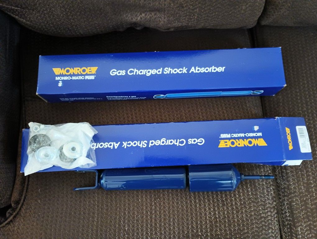 GM Truck 4wd Front Shocks