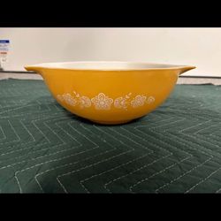 Pyrex Butterfly Gold Vintage