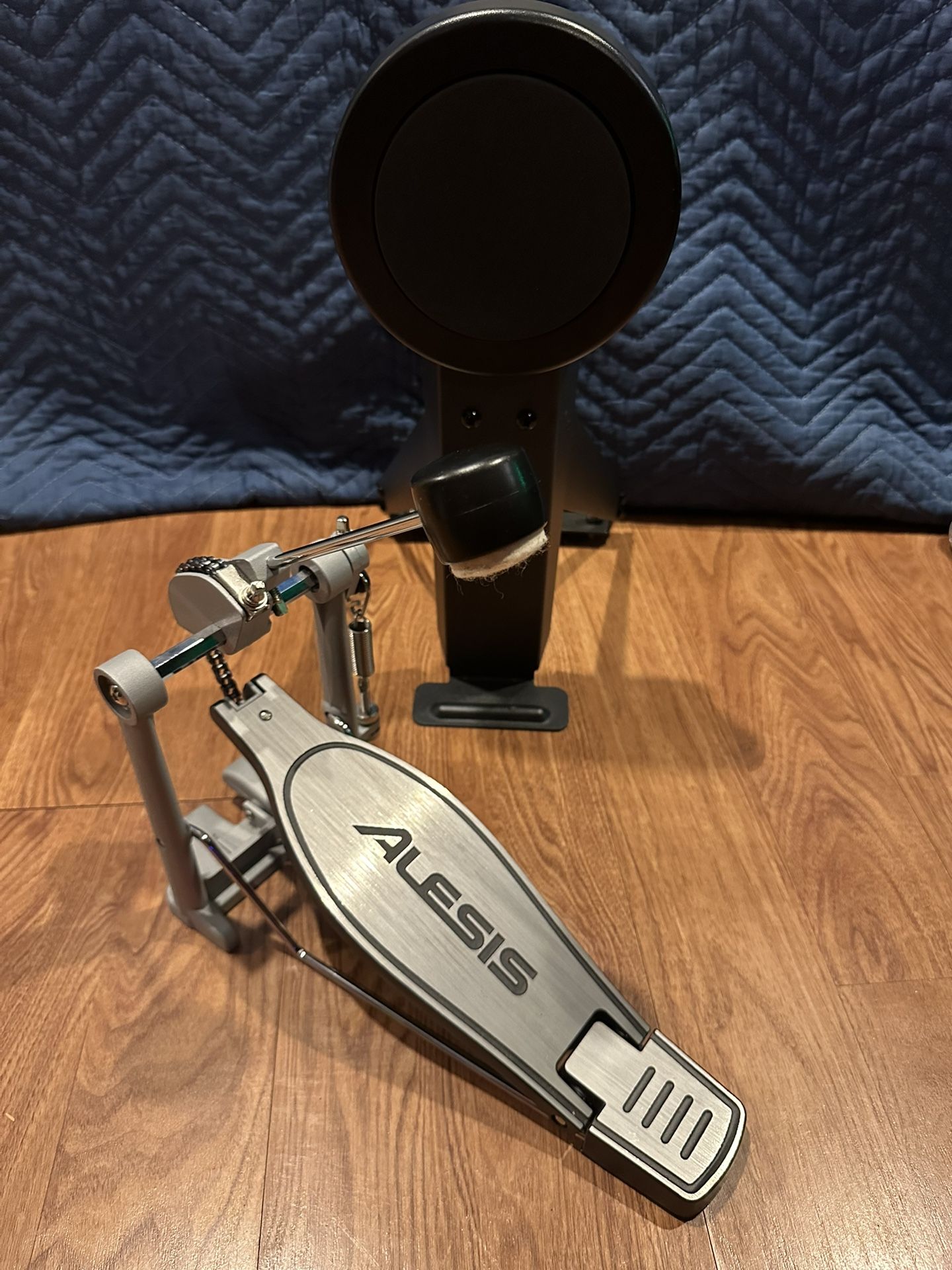 Alesis DMPad Kick Pad with Stand & Single Kick Pedal
