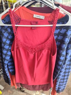 Women's Top Size M