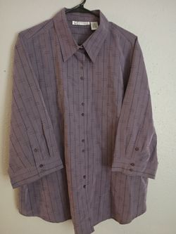 Dressbarn woman top - Size 2X- Pickup only