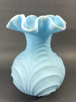 Blue Fenton vase vintage
