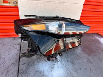 2020-2023 MAZDA CX30 RIGHT  PASSENGER SIDE LED HEADLIGHT  OEM