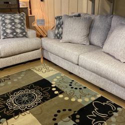 Sofa And Loveseat  Beautiful !!!