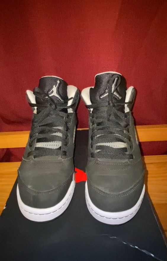Air Jordan 5 Retro (GS) Size 7Y