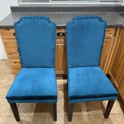 Set Of 2 Turquoise Velvet Chairs