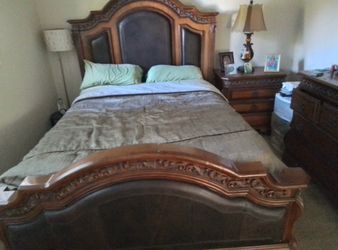 Moving Sale- A very good condition Luxury Bedroom set